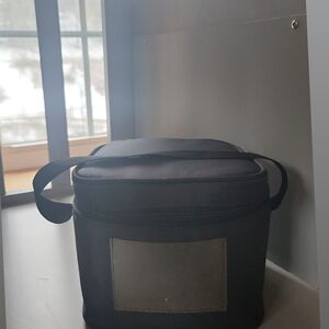 Medela On The Go Cooler Bag